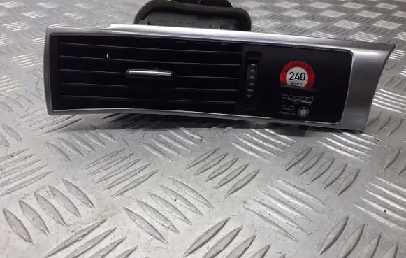 Audi A6 S6 C6 4F Dashboard side air vent grill/cover trim 4F1820901