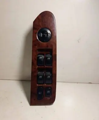 Hyundai Terracan Electric window control switch 93501H1120