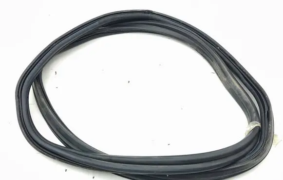 Porsche 911 996 Seal rubber (tailgate) 