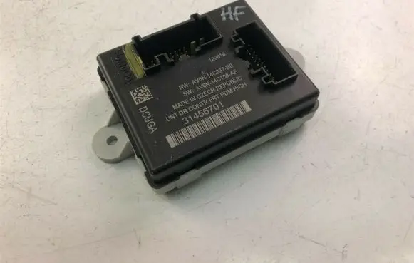 Volvo V40 Door control unit/module 31456701 K5657