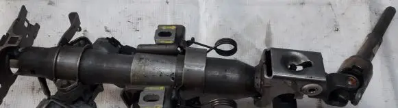 Toyota Avensis Verso Steering wheel axle 0265005432 2215Z13A