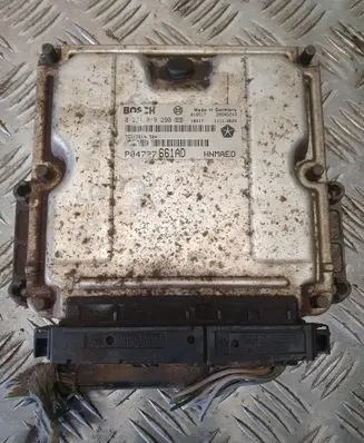 Chrysler Voyager Engine control unit/module P04727661AD
