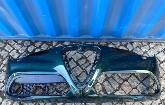 Alfa Romeo Stelvio Front bumper 50551535