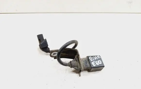 BMW 5 E60 E61 Crankshaft position sensor 0281002477