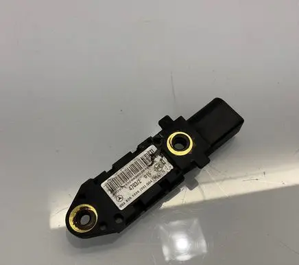Mercedes-Benz E W211 Airbag deployment crash/impact sensor 0028201326 A0028201326