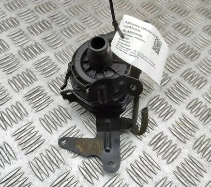 Mercedes-Benz CLA C117 X117 W117 Electric auxiliary coolant/water pump A1765040040 A0005002686