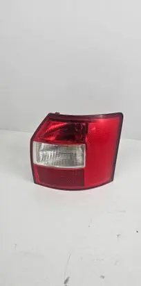 Audi A4 S4 B6 8E 8H Rear/tail lights 8E9945096 283702