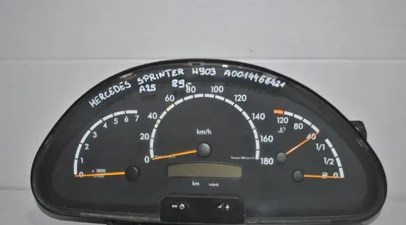 Mercedes-Benz Sprinter W901 W902 W903 W904 Speedometer (instrument cluster) A0014466421