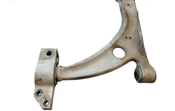 Volkswagen PASSAT B6 Front lower control arm/wishbone 3C0407153B