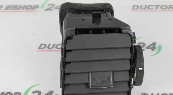 Chevrolet Captiva Cabin air duct channel 