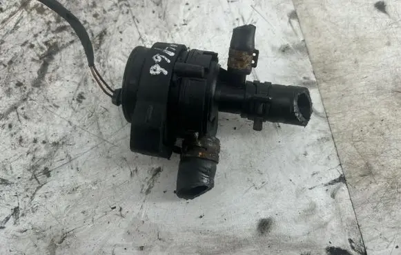 Mercedes-Benz CLS C218 X218 Electric auxiliary coolant/water pump A2118350028