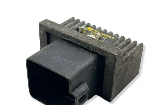 Renault Laguna II Glow plug pre-heat relay 