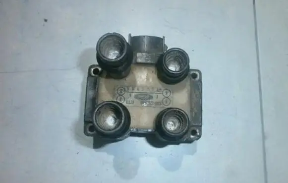 Ford Escort High voltage ignition coil 938f12024ca
