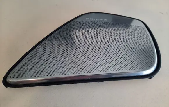 Audi A8 S8 D4 4H Rear door speaker cover trim 4H0868451B