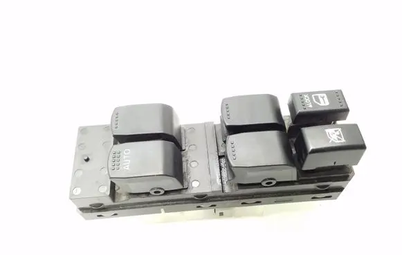 Suzuki SX4 Electric window control switch 64J200947T