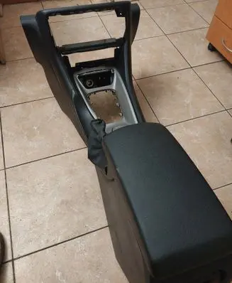 Citroen C5 Armrest 
