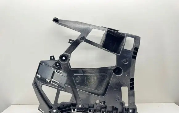 BMW 3 G20 G21 Rear bumper mounting bracket 7427967