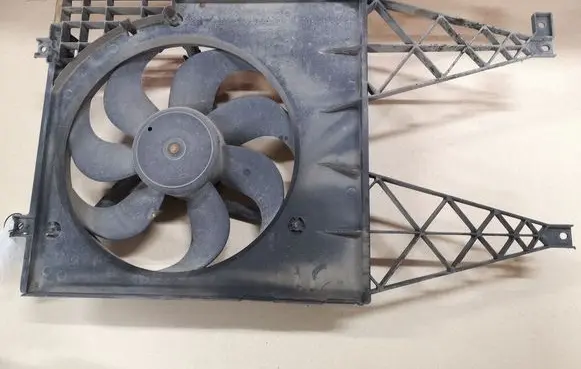 Audi A3 S3 8L Electric radiator cooling fan 1J0121207 1355D2351
