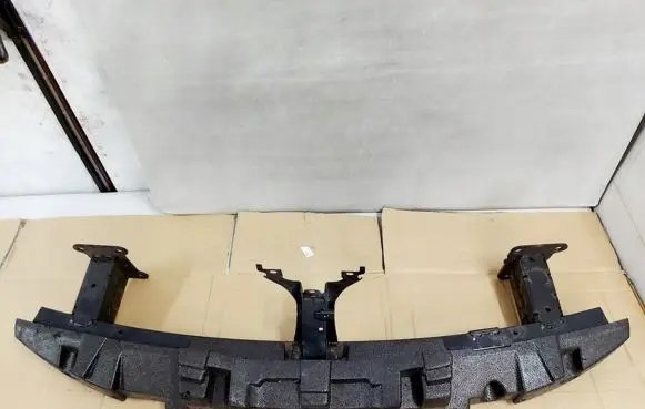 Nissan Qashqai Front bumper support beam