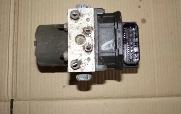 Alfa Romeo 147 ABS Pump 0265800013