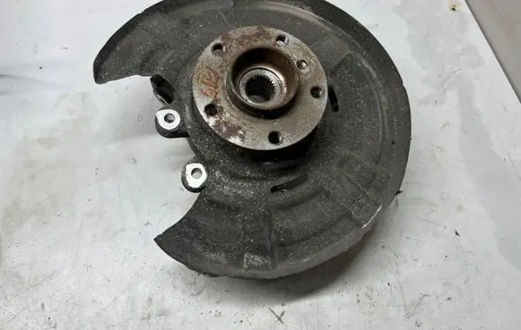 BMW X5 F15 Rear wheel hub spindle/knuckle 6793779
