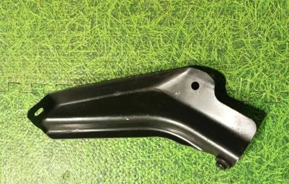 BMW M5 Other engine bay part 7117646