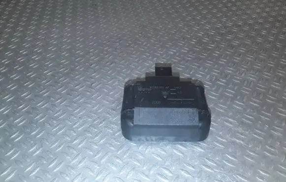 Volkswagen PASSAT B6 Rain sensor 1K0955559AF