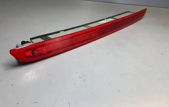 BMW X1 E84 Third/center stoplight 63252990993 2990993