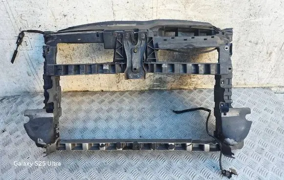 Volkswagen Golf VI Radiator support slam panel 5K0805594 5K0805588