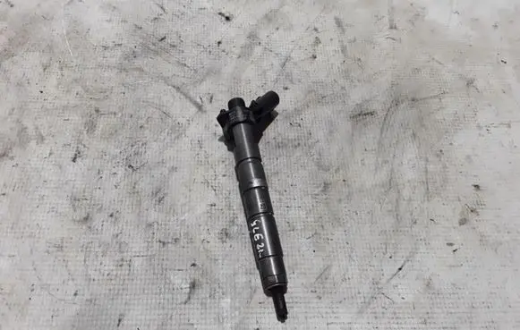 Mercedes-Benz GLE W167 Fuel injector A6540700187