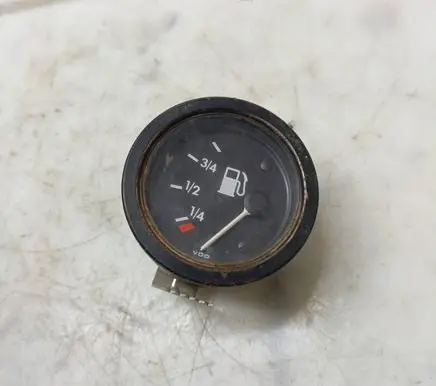 Mercedes-Benz 207 310 Speedometer (instrument cluster) 301272718