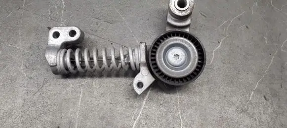 Volvo S90, V90 Timing belt tensioner 31460374