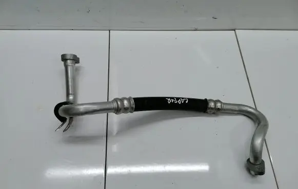 Renault Captur Air conditioning (A/C) pipe/hose 924809666R