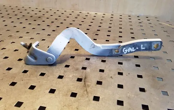 Audi TT TTS Mk2 Tailgate/trunk/boot hinge 8J8827299A
