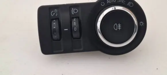 Opel Insignia A Light switch 23197913