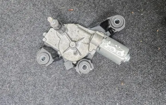 Nissan Qashqai Rear window wiper motor 28710JD000