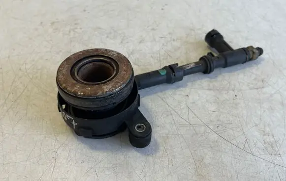 Peugeot 4007 Clutch release bearing slave cylinder F239907