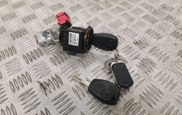 Renault Master III Ignition lock 28113349