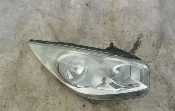 Mitsubishi Colt Headlights/headlamps set 