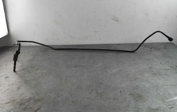 Jaguar F-Pace Fuel line pipe T4A13619