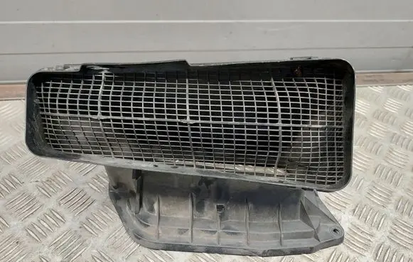 Audi A8 S8 D4 4H Air intake duct part 4H1819904A