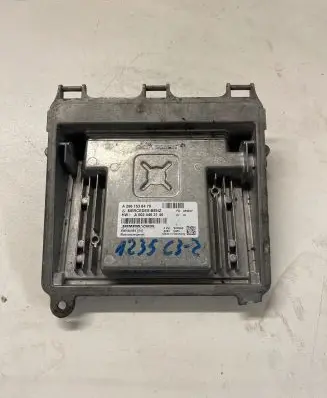 Mercedes-Benz B W245 Engine control unit/module A2661538479 A0024463140 5WK90954