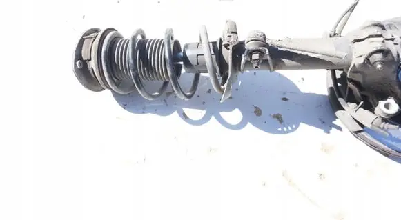 Volkswagen PASSAT B8 Front wheel hub spindle knuckle