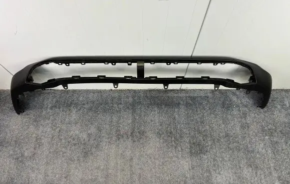 Toyota RAV 4 (XA50) Front bumper 52411-42110 Z823