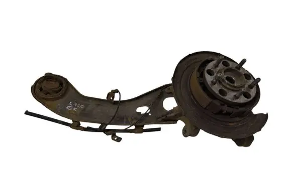 Rear wheel hub