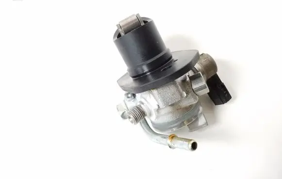 Lexus GS 250 350 300H 450H Fuel injection high pressure pump 2322131160