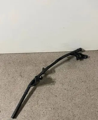 BMW 5 F10 F11 Oil level dip stick 8511818 54697510