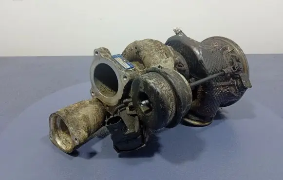Audi RS Q8 Turbo system vacuum part 0P2145653C