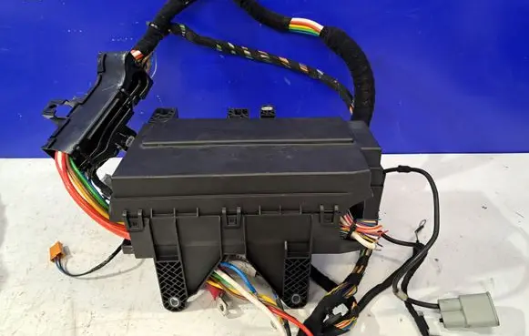 Fuse box set