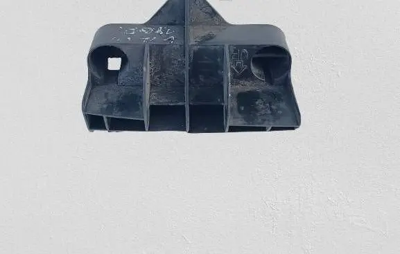 Toyota Verso Rear bumper mounting bracket 525620F020
